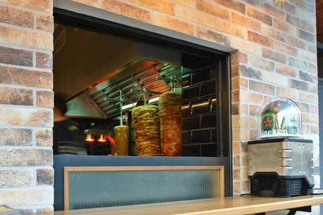 Gyros and kitchen at To Grigoro